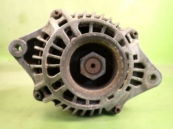 Vaihtovirtageneraattori SUBARU FORESTER I LIFT 2.0 B 2000 OEM 23700-AA380 image 3