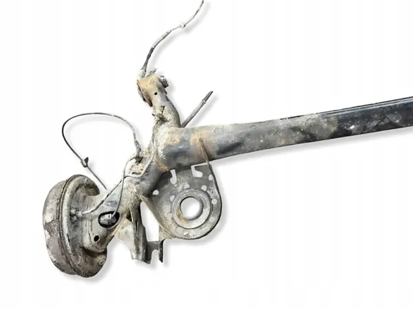Toyota Yaris Hinterachsträger OEM NA - Gebrauchtteil image 6