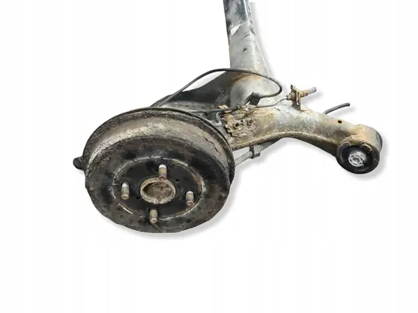 Toyota Yaris Hinterachsträger OEM NA - Gebrauchtteil image 7