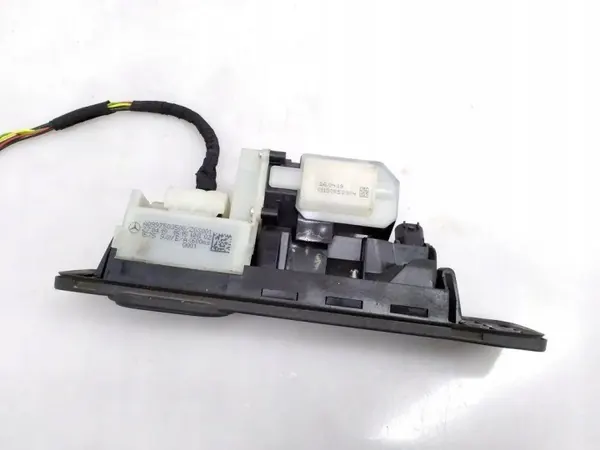 Microinterruptor maletero Mercedes W177 OEM A0997503500 image 6