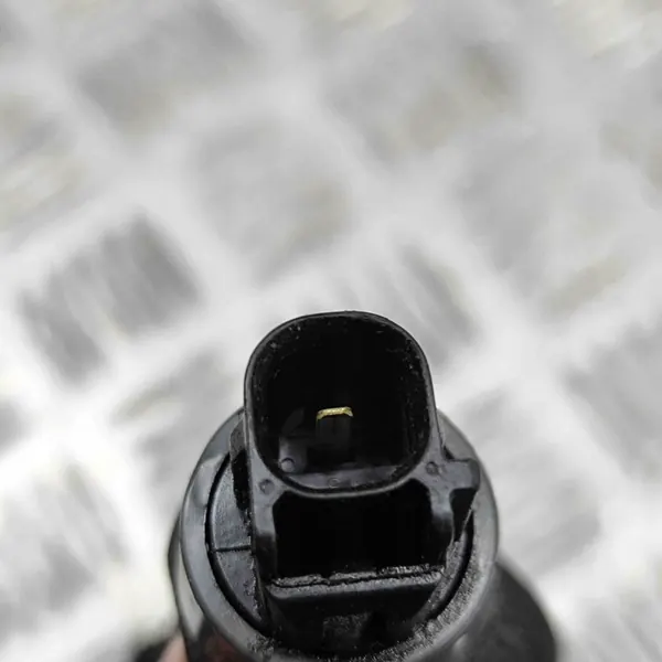 Öljynpaineanturi VOLVO S90 2.0L 2019 OEM 31405635 image 5