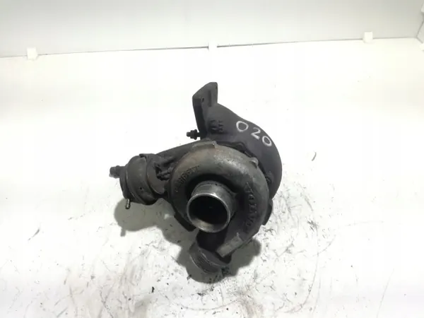 Turbocompressor usado OEM 3653146 para Volvo S60 2.4 D5 image 2