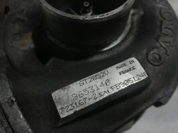 Turbocompressor usado OEM 3653146 para Volvo S60 2.4 D5 image 5