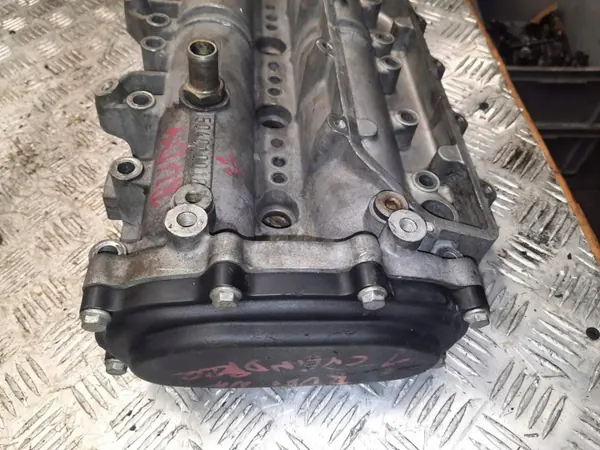 Tapa de árbol de levas OEM 504010018 para Iveco Daily 2.3 HPi image 9