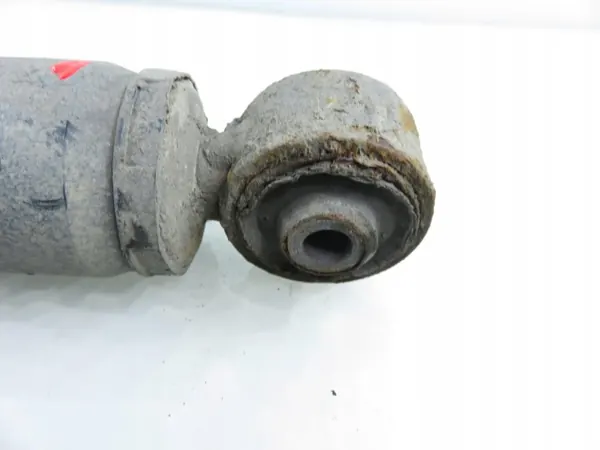 Takaiskujousi OEM AMORTYZATOR TYŁ OPEL ASTRA III H Kombi image 4
