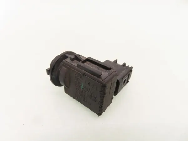 Sistema de filtro de ar esportivo OEM 1K0907659 - Usado image 5