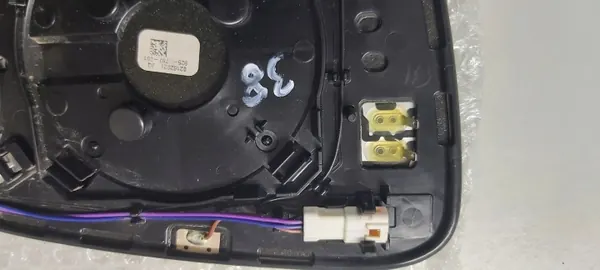Lexus RX L2 vasen peili-insertti OEM 9251782001K image 7