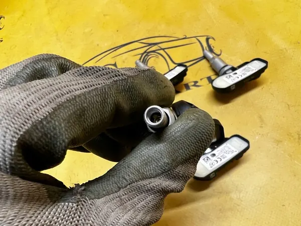 4 Capteurs de Pression pour Véhicules Mercedes-Benz image 5