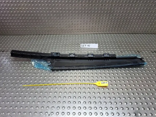OEM S25165971 Främre höger pelaröverdrag Range Rover Sport image 4