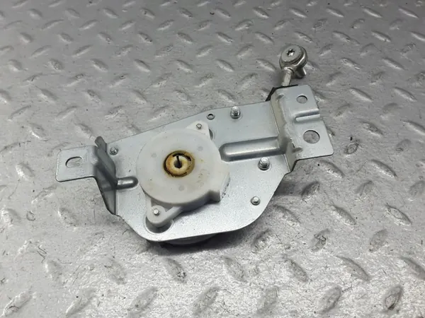 Heckklappenbegrenzer Mitsubishi Outlander OEM 5802A189 Links image 3
