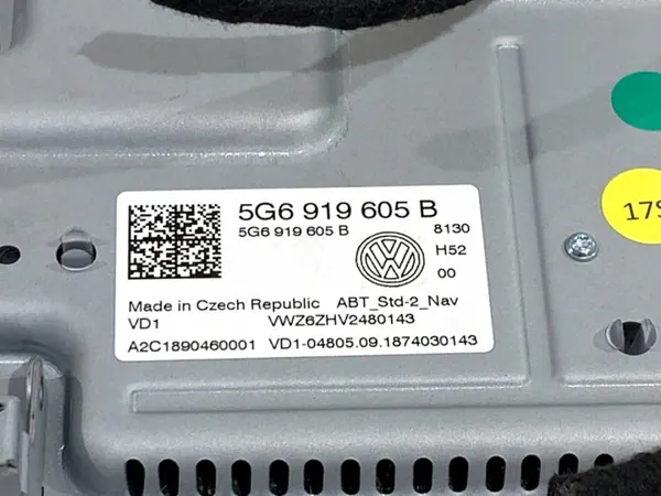 Ecrã VW Passat B8 5G6919605B Monitor image 4
