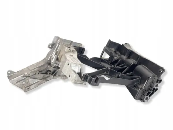 Mercedes-Benz E W213 Kühler Seitenblech OEM A2536210600 image 2