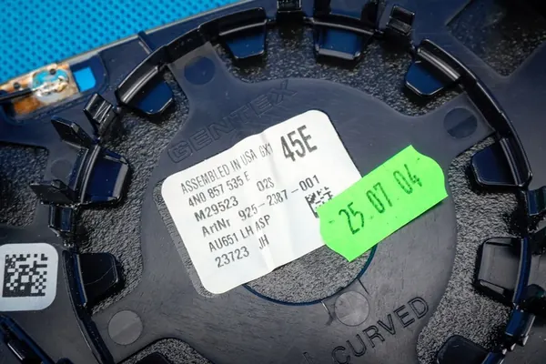 Vasen Peililiitos Audi A6 A7 A8 4N0857535E image 3