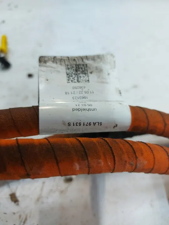 Skoda Enyaq 5LA iV60 Latauskaapeli OEM 5LA971531S image 3