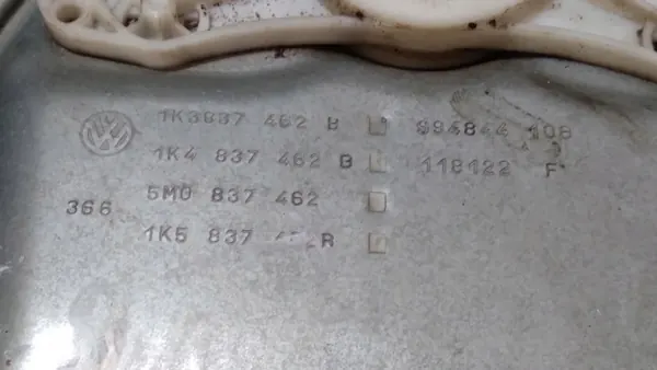 Regulador janela dianteira direita VW OEM 1K3837402T image 3