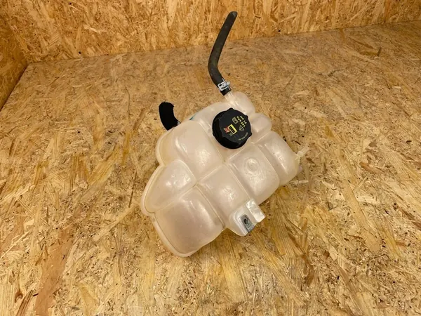 Depósito de expansión Ford Ranger III 2019- EB3G-8K218-AC image 2