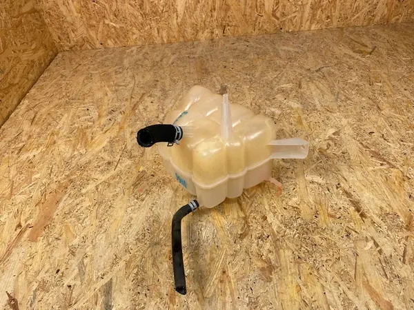 Depósito de expansión Ford Ranger III 2019- EB3G-8K218-AC image 8