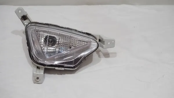 Hyundai i20 2020 Faro delantero derecho image 3