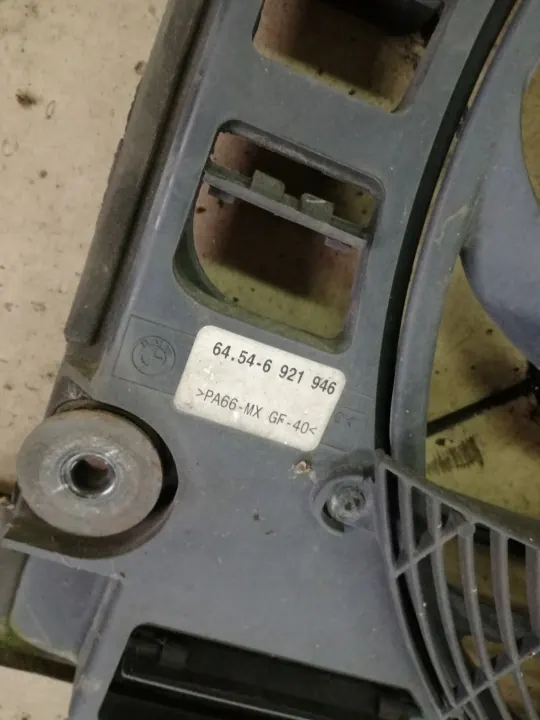 Ventilador A/C BMW E39 OEM 6921946 - Estado Usado image 3