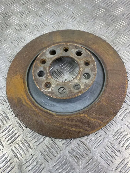 Jeep Compass Bakre bromsskiva OEM FOB26898 image 2