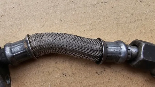 GOLF IV POLO A3 1.9TDI Mangueira Turbo 028145736AE image 4