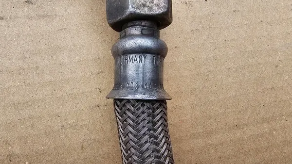 GOLF IV POLO A3 1.9TDI Mangueira Turbo 028145736AE image 5