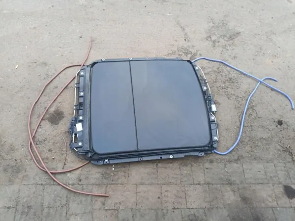 Teto solar Volvo XC60 OEM 18914 - Estado usado image 2