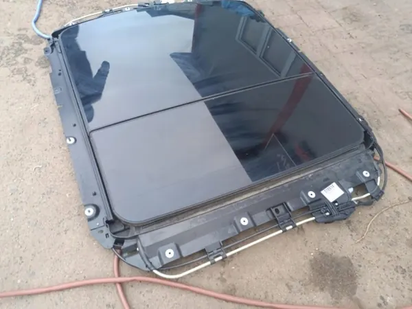 Teto solar Volvo XC60 OEM 18914 - Estado usado image 3