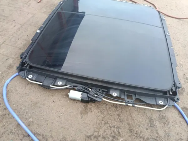 Teto solar Volvo XC60 OEM 18914 - Estado usado image 5