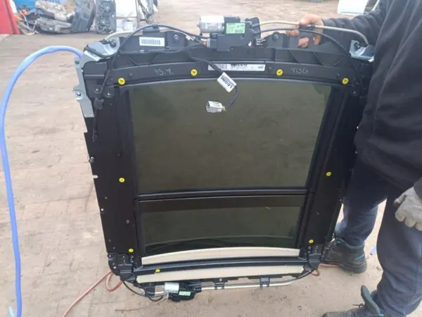 Teto solar Volvo XC60 OEM 18914 - Estado usado image 6