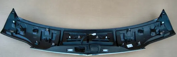 Garniture Chrome Coffre Maserati Levante OEM 670042733 image 6