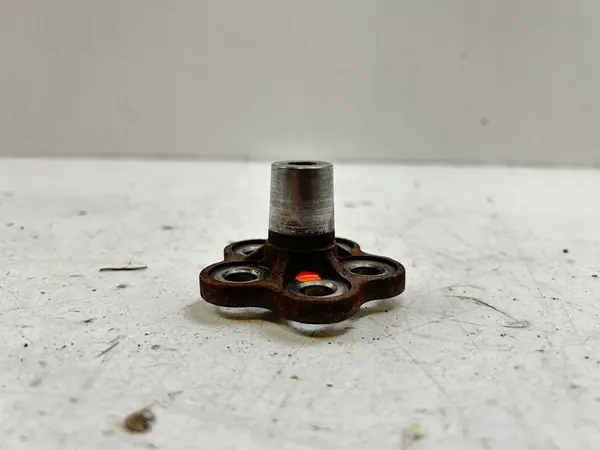 Vevaxelhållare Aixam City II 2012 image 5