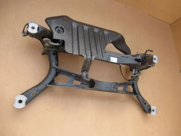 Audi Q3 83A Hinterachsträger OEM 3Q0505235AC image 6