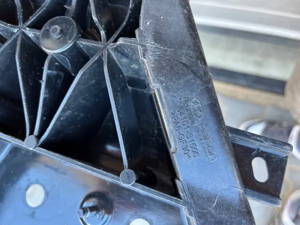 OEM 64101-S1500 Frontverstärkung für Hyundai Santa Fe IV image 10