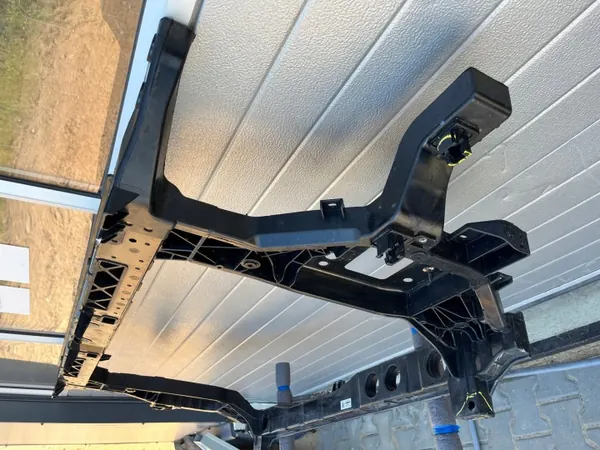OEM 64101-S1500 Frontverstärkung für Hyundai Santa Fe IV image 5