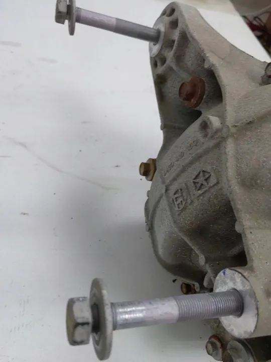 Dodge Challenger achterdifferentieel 3.08 OEM 68159835AG image 5
