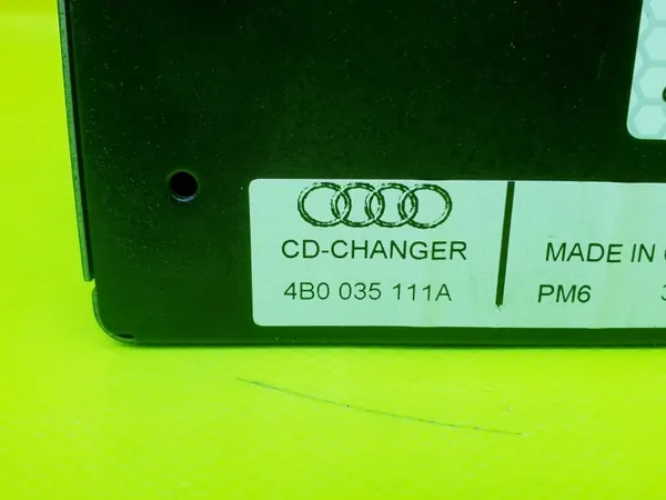 CD-Wechsler OEM 4B0035111A für Audi A6 C5 A8 D2 image 7
