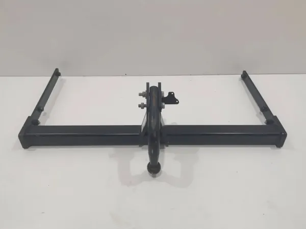 Toyota Avensis T270 trekhaak OEM pw96002005 image 2