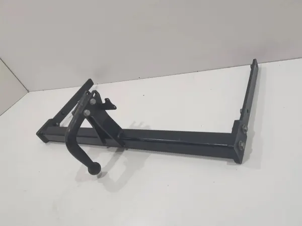Toyota Avensis T270 trekhaak OEM pw96002005 image 4