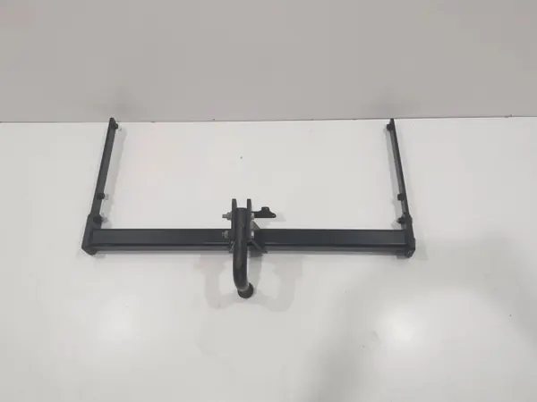 Toyota Avensis T270 trekhaak OEM pw96002005 image 5
