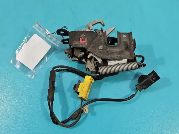 Tranca do capô OEM 7347410-10 com cartucho BMW G30 image 2