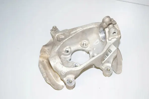 Oikea eturenkaan nivel OEM 31216852160 BMW i3 image 4