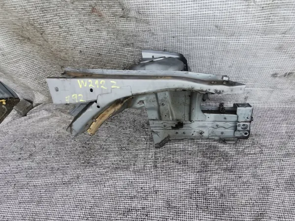 Mercedes W212 E-Klasse rechter zijpaneel OEM image 2