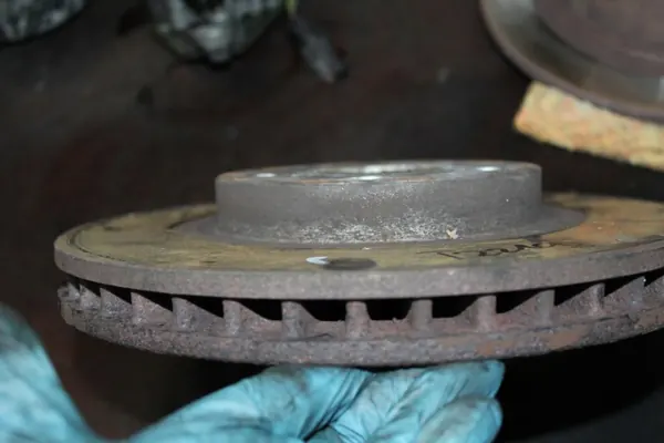 OEM TARCZE HAMULCOWE KLOCKI PRZÓD AVENSIS T22 2.0 D4D 1CD KOMPLET image 3