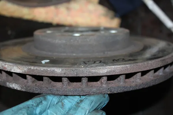 OEM TARCZE HAMULCOWE KLOCKI PRZÓD AVENSIS T22 2.0 D4D 1CD KOMPLET image 5