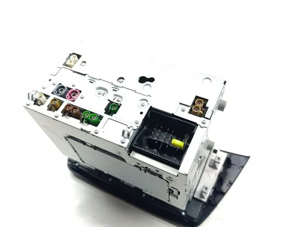 Mercedes C-luokka W204 tehdas-CD-radio OEM 306026999AR image 8
