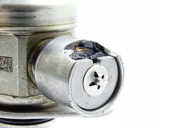 Polttoainepumppu paine VW Passat B8 Golf VII 2.0 TFSI image 3