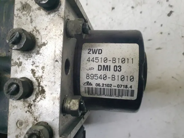 Pompe ABS OEM 44510-B1011 pour Daihatsu Sirion II image 4