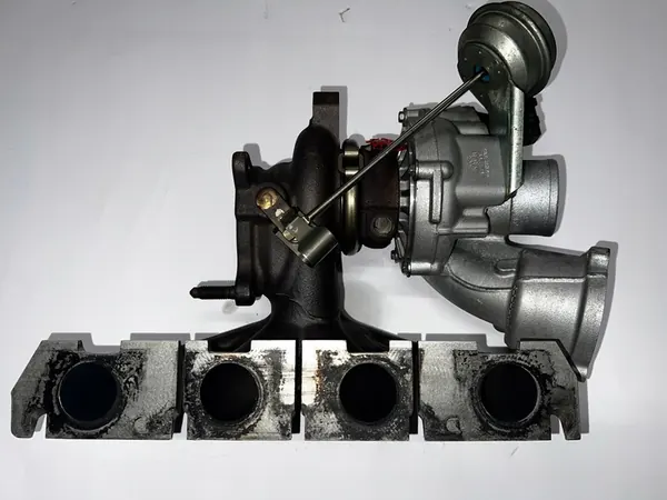 AUDI A3 8P TT 8J 1.8TFSI Turbocompresor 06J145701H image 4