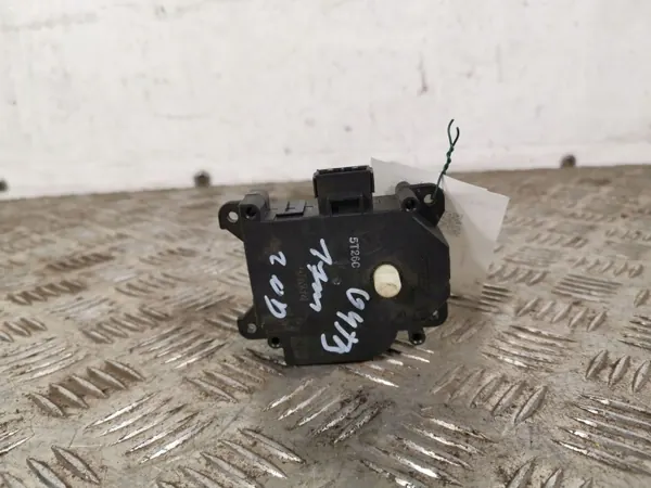 Volet de ventilation Subaru Outback OEM FBZ13077 image 2